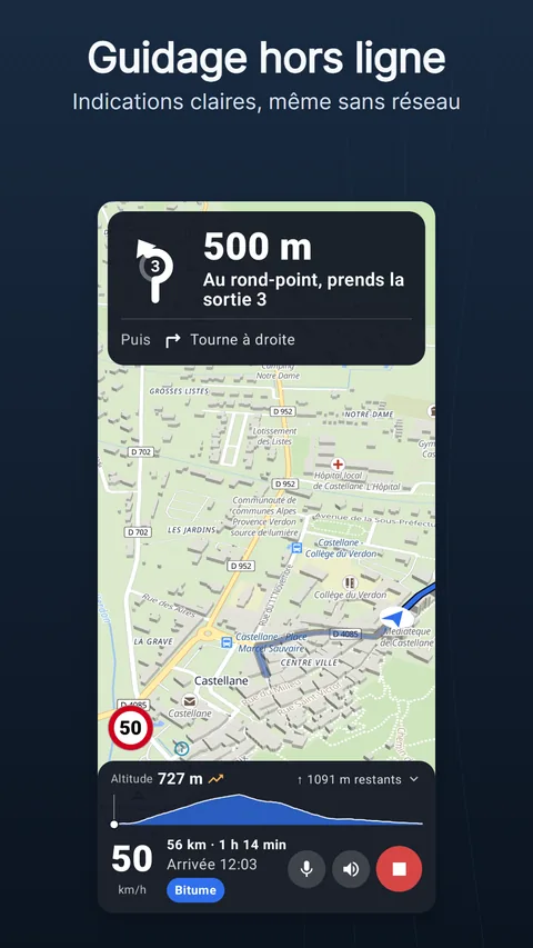 L’écran de navigation : la carte d’instructions en haut, l’itinéraire sur la carte et la barre du bas avec vitesse, distance restante, heure d’arrivée et revêtement